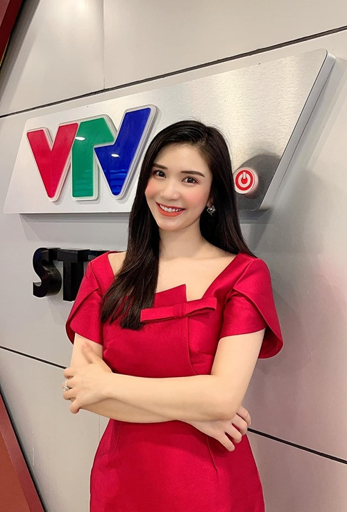 Tình cũ Quang Lê tích cực tham gia các hoạt động nghệ thuật, kinh doanh trong 6 năm qua. Ảnh: FBNV.