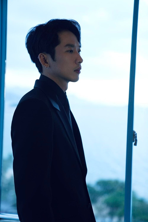 Năm 2022, trong cuộc phỏng vấn với Dân Việt, diễn viên Tuấn Trần chia sẻ, anh không có bạn gái trong 2-3 năm qua. Ảnh: FBNV.