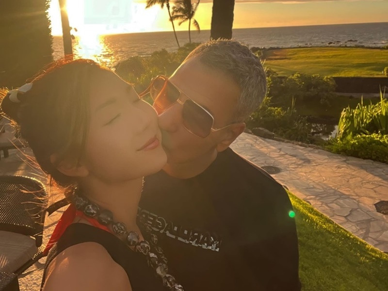 Tình cảm giữa Ngọc Quyên và bạn trai ngày càng mặn nồng. Ảnh: Arttimes.