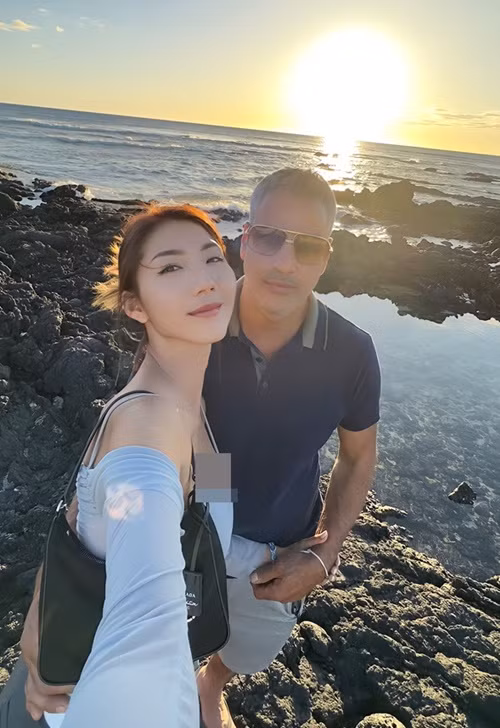 Cặp đôi có nhiều sở thích chung như ẩm thực, du lịch. Ảnh: Arttimes.