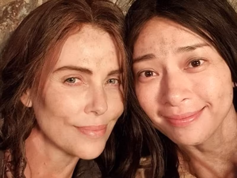 Charlize Theron khen ngợi Ngô Thanh Vân là một bạn diễn tuyệt vời. Ảnh: Instagram.