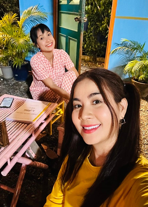 Lê Bê La và Kha Ly hợp tác trong một số bộ phim sau Cổng mặt trời. Ảnh: FBNV.