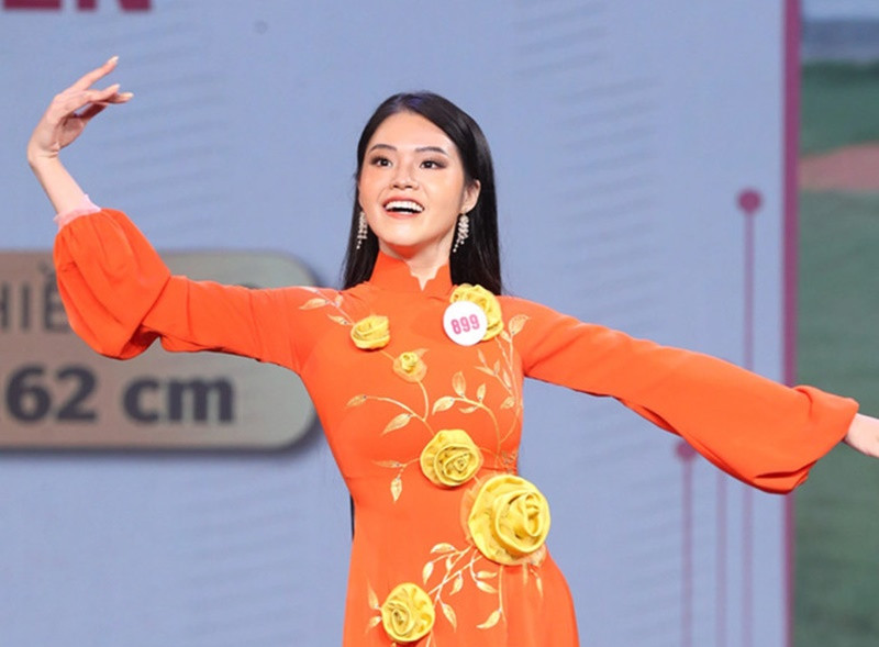 Người đẹp sinh năm 1995 được đánh giá cao ngay từ khi tham gia Hoa hậu Nhân ái Việt Nam năm nay. Ảnh: Vietnamnet.