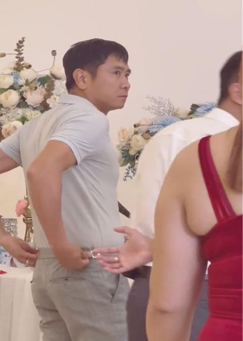 Tháng 3, Hồ Hoài Anh xuất hiện tại đám cưới của một người bạn. Ảnh: Người Đưa Tin.