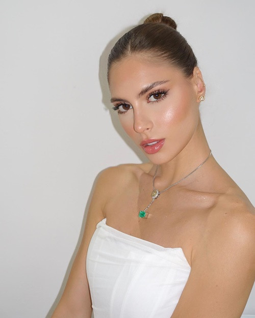 “Vượt mặt” Phương Nhi trong bảng dự đoán là Sofia Osio - đại diện Colombia. Missosology cho rằng Sofia Osio sẽ đăng quang. Ảnh: Instagram.