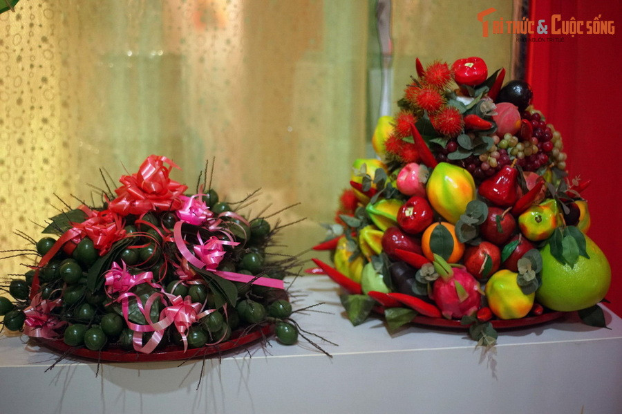 “Đây là di sản chung của nhiều nhóm dân tộc ở Việt Nam, do đó việc ghi danh sẽ khuyến khích đối thoại và tôn trọng sự đa dạng văn hóa ở cấp địa phương”. Ảnh: Lễ vật dâng lên Thánh trong tín ngưỡng thờ mẫu.