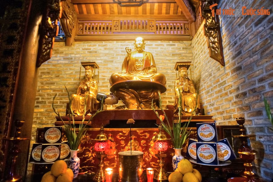 Có nhiều lý giải khác nhau về nguồn gốc của tác phẩm. Theo tư liệu của chùa Hòe Nhai thì vào thời vua Lê Hy Tông (1663-1716), Phật giáo bị Nho giáo lấn át, vua ban sắc lệnh đuổi hết sư sãi ở các chùa lên rừng, trong đó có thiền sư Tông Diễn.