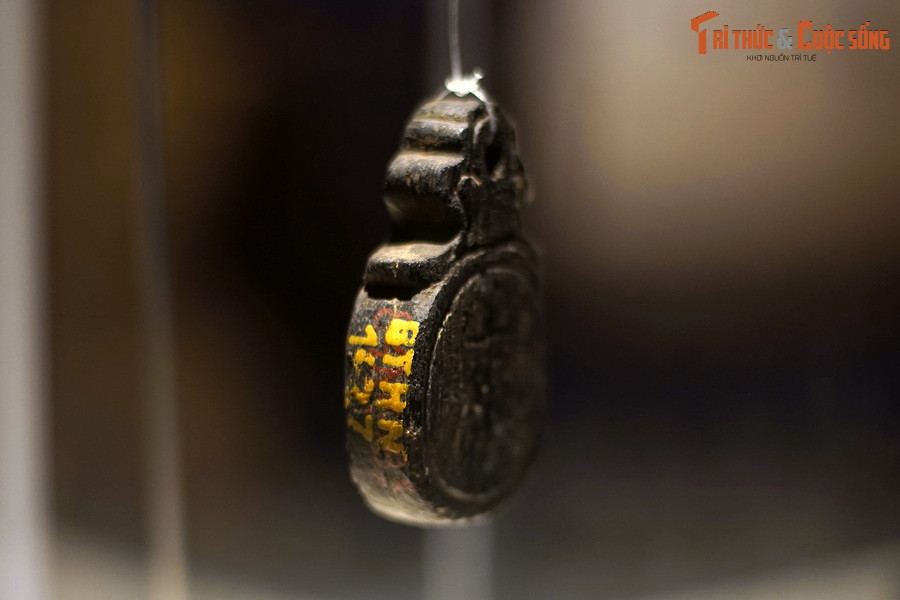 Dữ kiện này chứng tỏ, quân lính vùng Hải Đông - thuộc tỉnh Quảng Ninh ngày nay – vào thời đó được mệnh danh là đạo quân An Đông. Viên tướng miền này được phong là An Đông tướng quân.