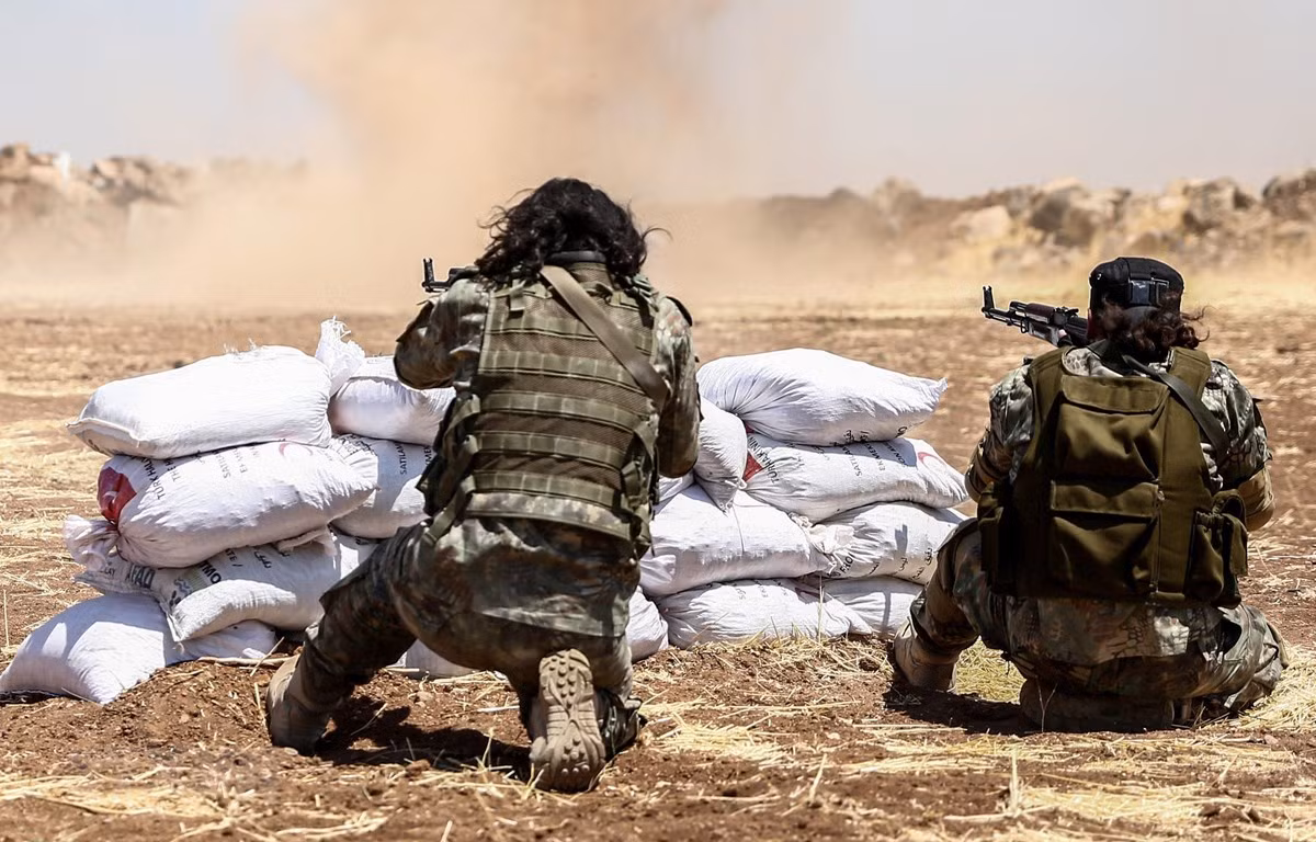 Đây là hành động vi phạm thỏa thuận ngừng bắn rõ ràng và nghiêm trọng nhất kể từ ngày 5 tháng Ba vừa qua, thời điểm ký kết thỏa thuận giữa Nga và Thổ Nhĩ Kỳ nhằm đảm bảo an ninh cho tỉnh Idlib và các vùng phụ cận. Nguồn ảnh: South Front.