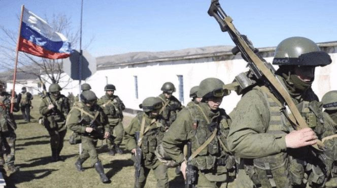 Ngoài ra số lượng những vũ khí và thiết bị quân sự của Iran vận chuyển đến căn cứ không quân Khmeimim rất khó đoán định, vì hàng rào an ninh của Nga bảo vệ căn cứ; sự lo ngại của Thổ Nhĩ Kỳ và Iran chính là bao giờ số vũ khí trên, được chuyển đến tay lực lượng vũ trang.