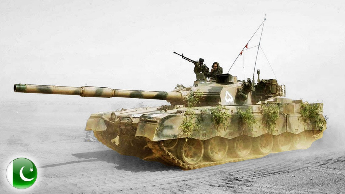 Tuy nhiên hiện tại số lượng T-90MS của Lục quân Ấn Độ đã trên 1.000 chiếc, thừa sức áp đảo số VT-4 của Pakistan nếu chiến tranh giữa hai quốc gia xảy ra.