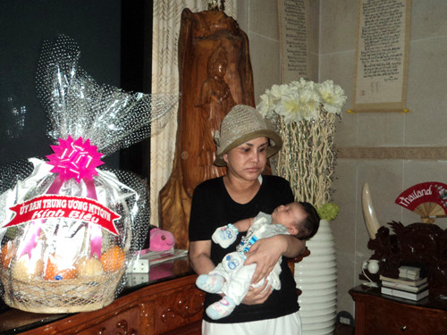 Tháng 9/2012, bà Diệu Hiền về nước. Tổng chi phí cho đợt trị bệnh của bà vào khoảng trên 457.000 USD. Nữ doanh nhân được xếp lịch phẫu thuật vào tháng 1 năm nay tại Bệnh viện Thánh Giuse ở California nhưng bà Hiền không quay lại Mỹ mà cùng chồng về Sóc Trăng cải tạo lại khu du lịch Bình An để làm nơi nghỉ dưỡng cho gia đình.