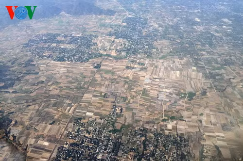 Mien Trung vat va trong nang nong chua tung co-Hinh-2