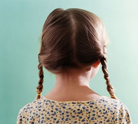 Hiện chưa có phương pháp nào triệt để để chữa trị chứng bệnh này. Thông thường, bác sĩ sẽ phải can thiệp bằng biện pháp tâm lý để làm cho các bé không thèm tóc nữa.