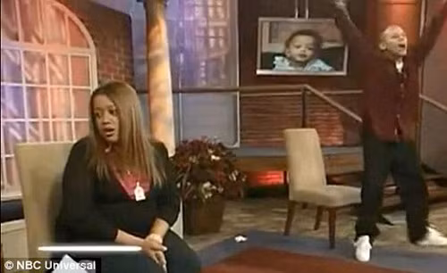 Bà mẹ trẻ Alejandrina đã khóc trong chương trình khi kết quả được công bố. Trong khi đó, Eric tỏ ra phấn khởi vì điều này đúng với việc anh dự đoán. Mặc cho Alejandrina khẳng định cô chỉ quan hệ duy nhất với Eric, anh tuyên bố sẽ chỉ có trách nhiệm nuôi dưỡng đối với con đẻ của anh.