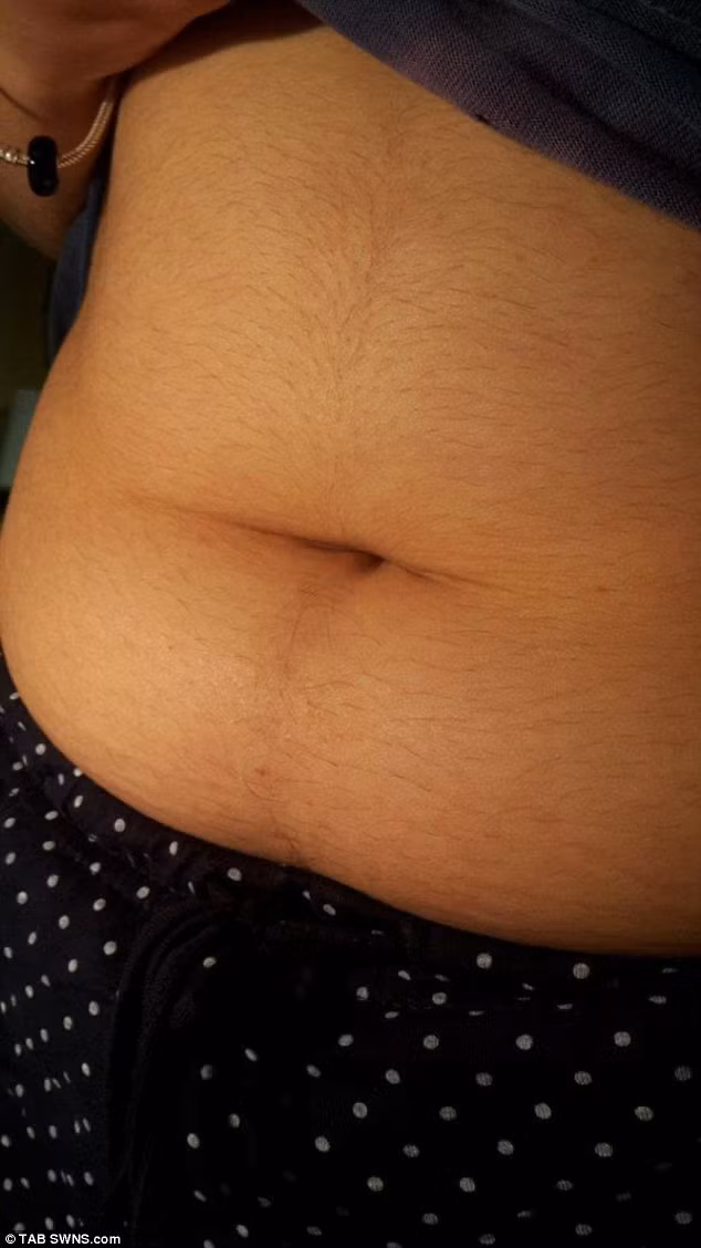 Tuy nhiên, không phải ai cũng đồng tính với cô gái này. Nhiều ý kiến cho rằng đây không phải là thói quen tốt mà chỉ thể hiện sự lười biếng của cô gái trẻ.