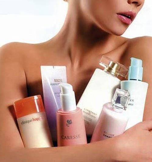 Bảo quản mỹ phẩm dạng kem, nước mùa hè đúng cách - Hình 3 Bao quan my pham dang kem, nuoc mua he dung cach-Hinh-3