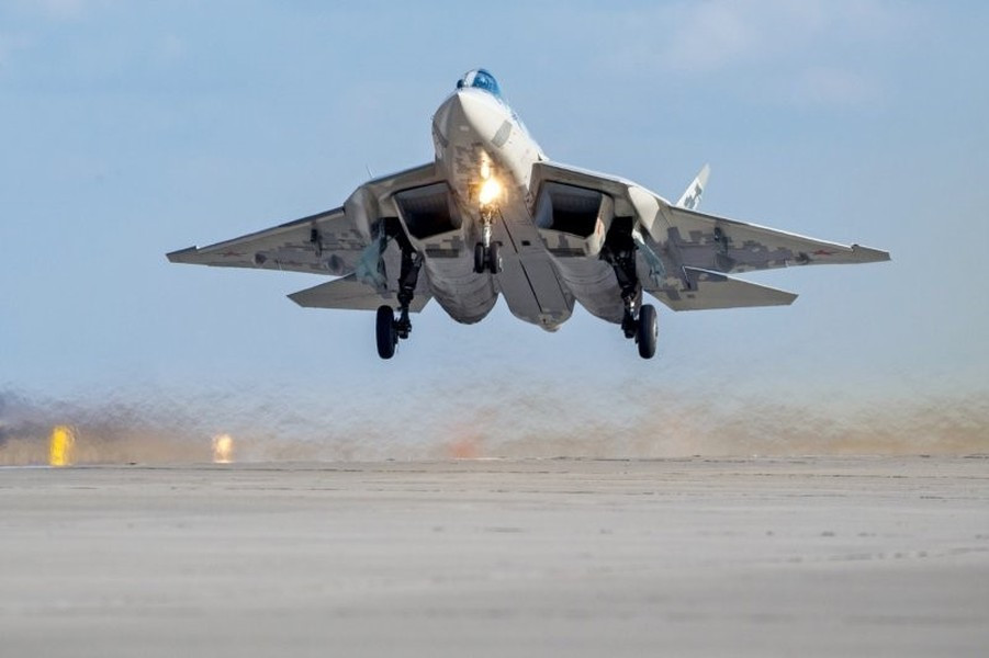 Tạp chí Miltary Watch (MW) nhận xét, tổ hợp công nghiệp quốc phòng Nga đặt ra mục tiêu đầy tham vọng đó là tăng cường sản xuất thêm nhiều tiêm kích Su-57 để phục vụ nhu cầu trong nước cũng như xuất khẩu và nhiều khả năng họ sẽ thành công