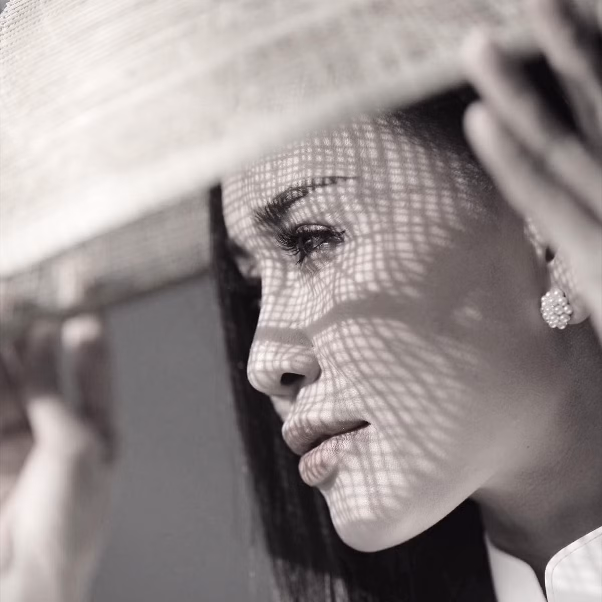 Ngày 12/3, con gái ca sĩ Thúy Hằng xác nhận thông tin mẹ qua đời nhưng không chia sẻ nguyên nhân cụ thể. Thông qua tài khoản chính thức Hoàng Thúy Hằng, đại diện gia đình thông báo tin buồn: "Đến đây hai bàn tay trắng/ Giã từ không vấn vương/ Xin gửi lại tất cả/ Trên đường về thênh thang. Kính chào các cô chú, con là con gái mẹ Hằng. Hôm nay mẹ về với Phật rồi".