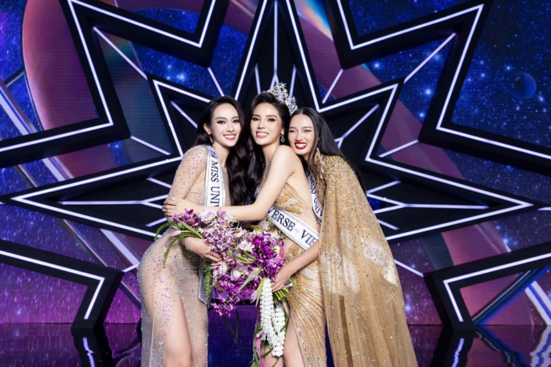 Vũ Thúy Quỳnh gợi cảm bên Hoa hậu Kỳ Duyên và Á hậu 1 Quỳnh Anh trong chung kết Miss Universe Vietnam 2024.
