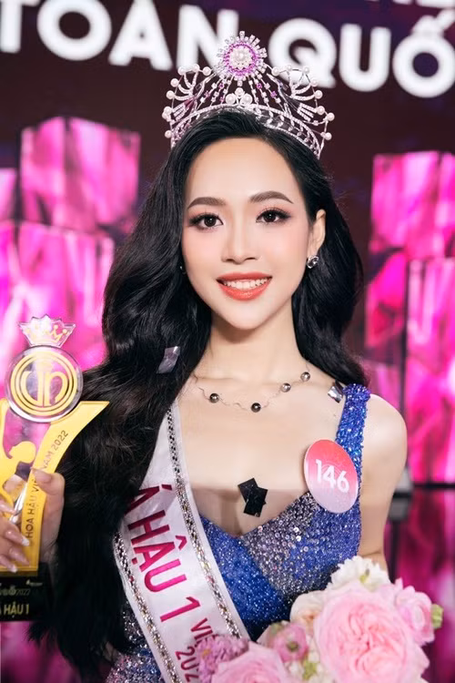 Á hậu Trịnh Thùy Linh đoạt danh hiệu vào tháng 12/2022.