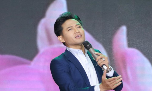 Dien vien Quy Binh dot ngot qua doi o tuoi 42