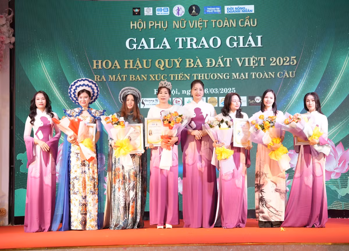Hoa hau quy ba Dat Viet 2025: Ton vinh ve dep nguoi phu nu-Hinh-7