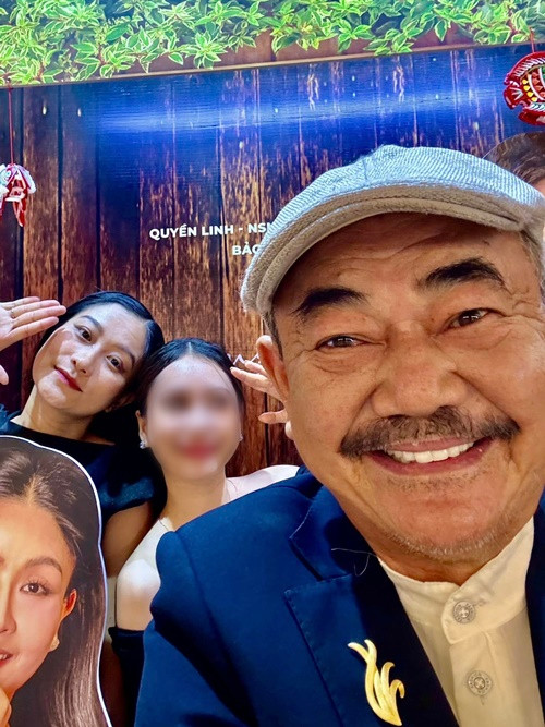 NSND Việt Anh từng phủ nhận nghi vấn hẹn hò Chân Chân vào năm 2024 khi cả hai mới quen biết.