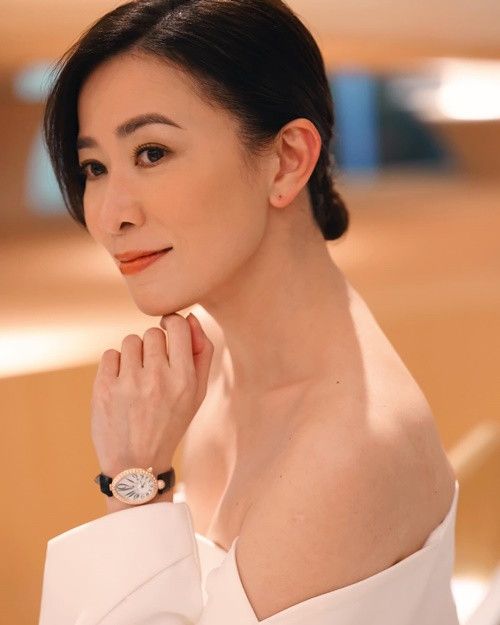 "Chu Chỉ Nhược" kiếm tiền giỏi nhờ đầu tư vào bất động sản, đại diện thương hiệu, kinh doanh thời trang. Ảnh: FB Xa Thi Mạn.