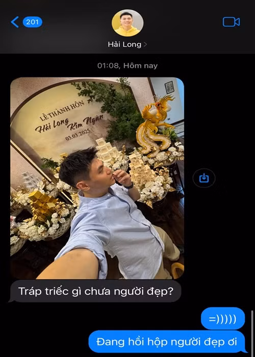 Hải Long và Salim là cặp đôi hài hước. Trước lễ ăn hỏi, Hải Long đăng ảnh chụp tin nhắn với Salim liên quan đến 9 tráp sính lễ. Ảnh: FB Hải Long.