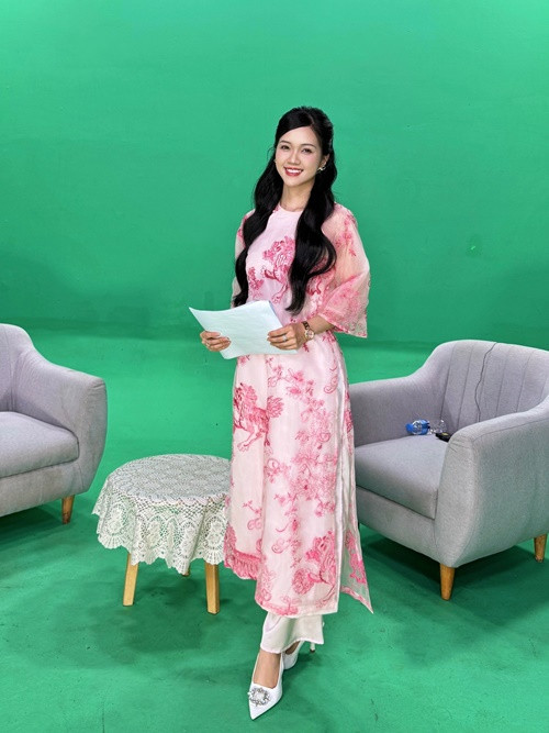 Người đẹp sinh năm 1999 là một MC trước khi thi Hoa hậu Việt Nam 2024.