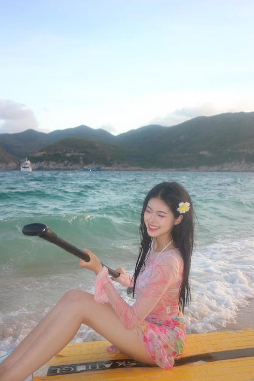 Thí sinh Hoa hậu Việt Nam từng đóng một số MV âm nhạc như Xin vía (Bnat và Freaky), Người không biết cách yêu (Công Phúc và Phan Âu Nhựt)...