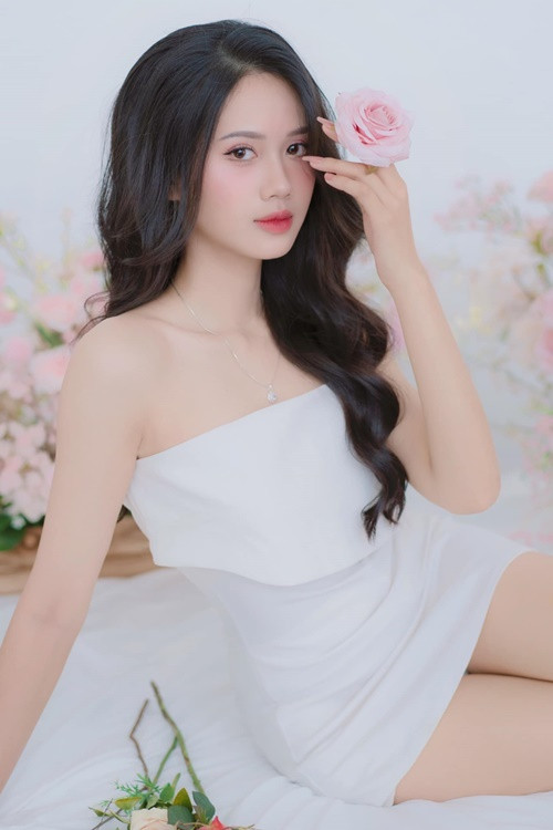 Nhiều người đặt kỳ vọng Diệu Huyền sẽ làm nên chuyện ở Hoa hậu Việt Nam 2024. Ảnh: FB Diệu Huyền.