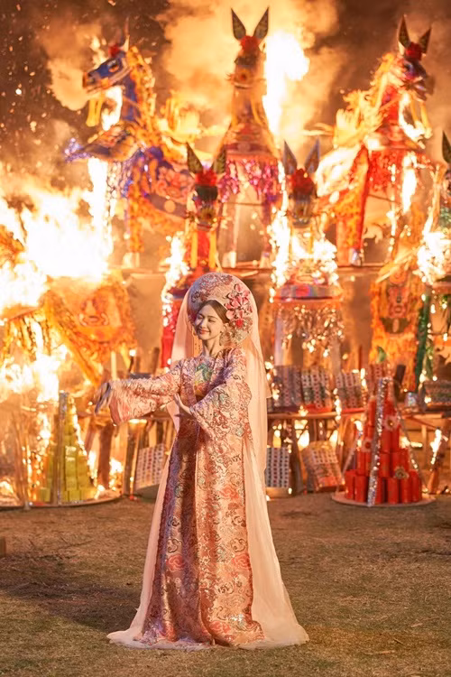 Được đầu tư mạnh tay, các cảnh quay MV Bắc Bling của Hòa Minzy đều mãn nhãn.