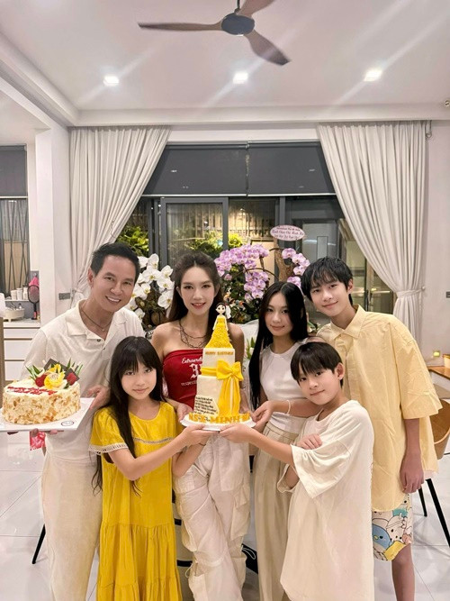 Gia đình Lý Hải - Minh Hải thường mừng sinh nhật tại nhà thay vì ra nhà hàng, khách sạn.