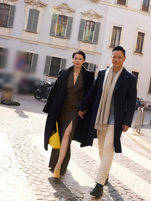 Lần gần nhất vợ chồng Hồ Hạnh Nhi sánh đôi là sự kiện vào đầu tháng 3/2025. Ảnh: FB Hồ Hạnh Nhi.