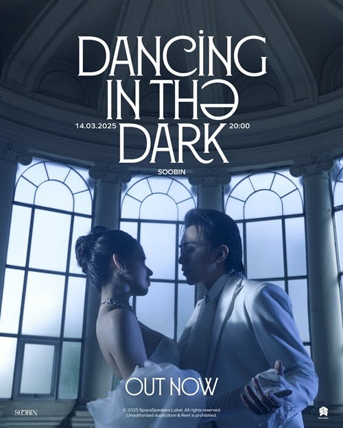  Hoa hậu Thanh Thủy đóng cặp với Soobin Hoàng Sơn trong MV vừa ra mắt mang tên Dancing in the dark. Ảnh: FB Soobin Hoàng Sơn.