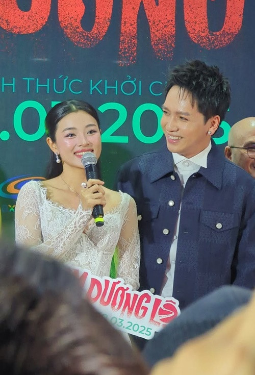 Đoàn phim Âm dương lộ còn cam kết chịu trách nhiệm về sự cố, khắc phục hậu quả. "Chúng tôi sẽ rút bài học sâu sắc từ sự việc này", phía ê-kíp cho hay. Ảnh: Đời Sống Pháp Luật.