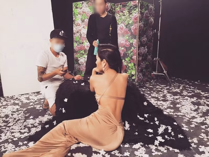 Nhiều khán giả khen ngợi vóc dáng của Phương Linh đẹp hoàn hảo.