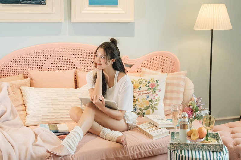 Mỹ nhân có vòng một tự nhiên đẹp nhất Vbiz từng tính đến chuyện kết hôn với bạn trai yêu gần 5 năm trước khi mối tình kết thúc.