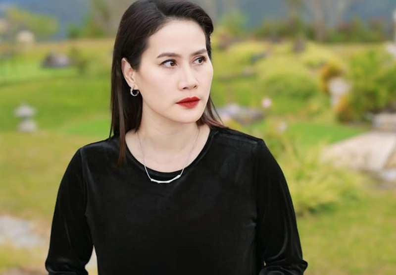 Thân Thúy Hà thường được các đạo diễn giao vai phản diện. Trên phim, nữ diễn viên gắn liền với hình ảnh sang trọng, quý phái.