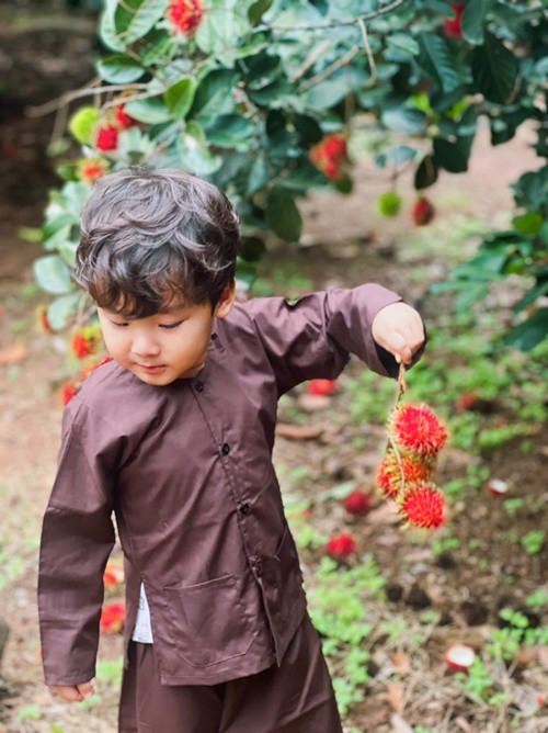 Bé Bo được mẹ lập cho fanpage, có đến 1,8 triệu người theo dõi. Ảnh: FB Bo.