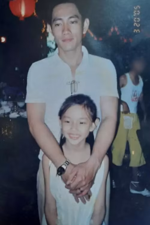 Bố ruột của Thùy Tiên tên Nguyễn Thúc Ti Ti. Ảnh: Thiếu Niên.