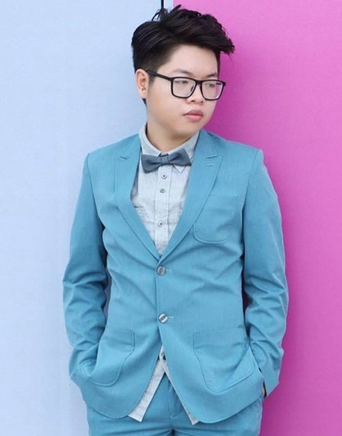 Năm 2015, Đức Phúc đến với Giọng hát Việt. Nhờ có giọng ca hay, “chàng trai đung đưa” trở thành quán quân cuộc thi này. Ảnh: FB Đức Phúc.