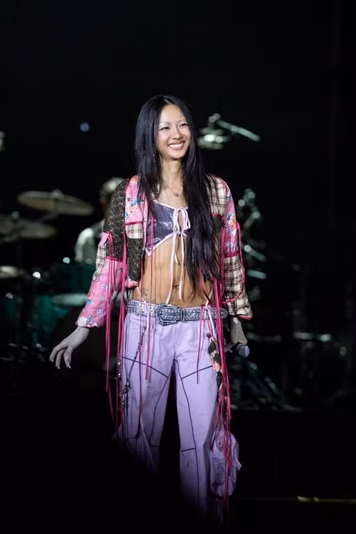 Ở rapper Suboi toát lên sự gợi cảm lẫn cá tính. Ảnh: FB Suboi.