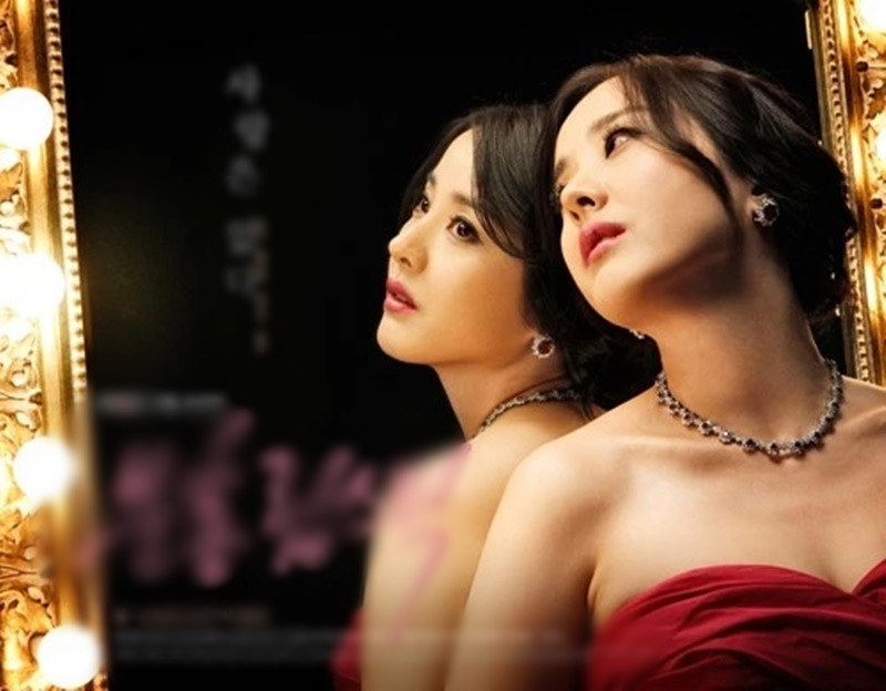 Sau Nàng Dae Jang Geum, Park Eun Hye tham gia một số bộ phim, trong đó nổi tiếng nhất là phim Son môi hồng. Năm 2008, Park Eun Hye kết hôn và có 2 con trai sinh đôi vào năm 2011. Năm 2018, diễn viên phim Nàng Dae Jang Geum ly hôn. Ảnh: Khám Phá.