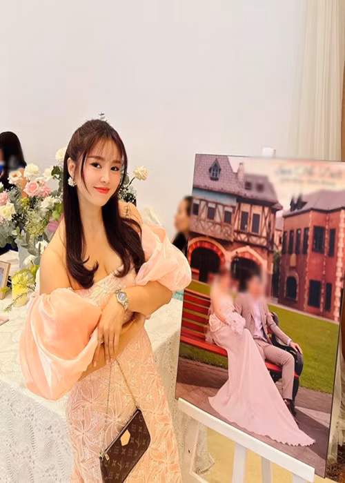 Không ít người hâm mộ khen ngợi Lê Phương "lão hóa ngược". Ảnh: FB Lê Phương.