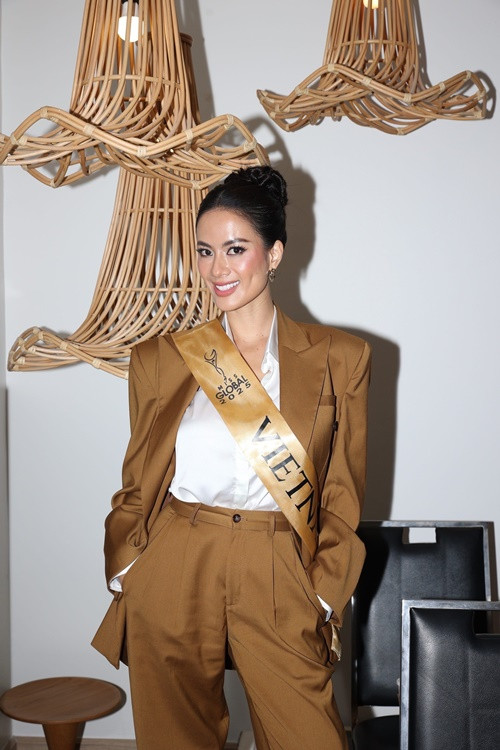 Miss Global 2025 có phong cách thời trang đa dạng, khi quyến rũ, lúc thanh lịch cá tính.