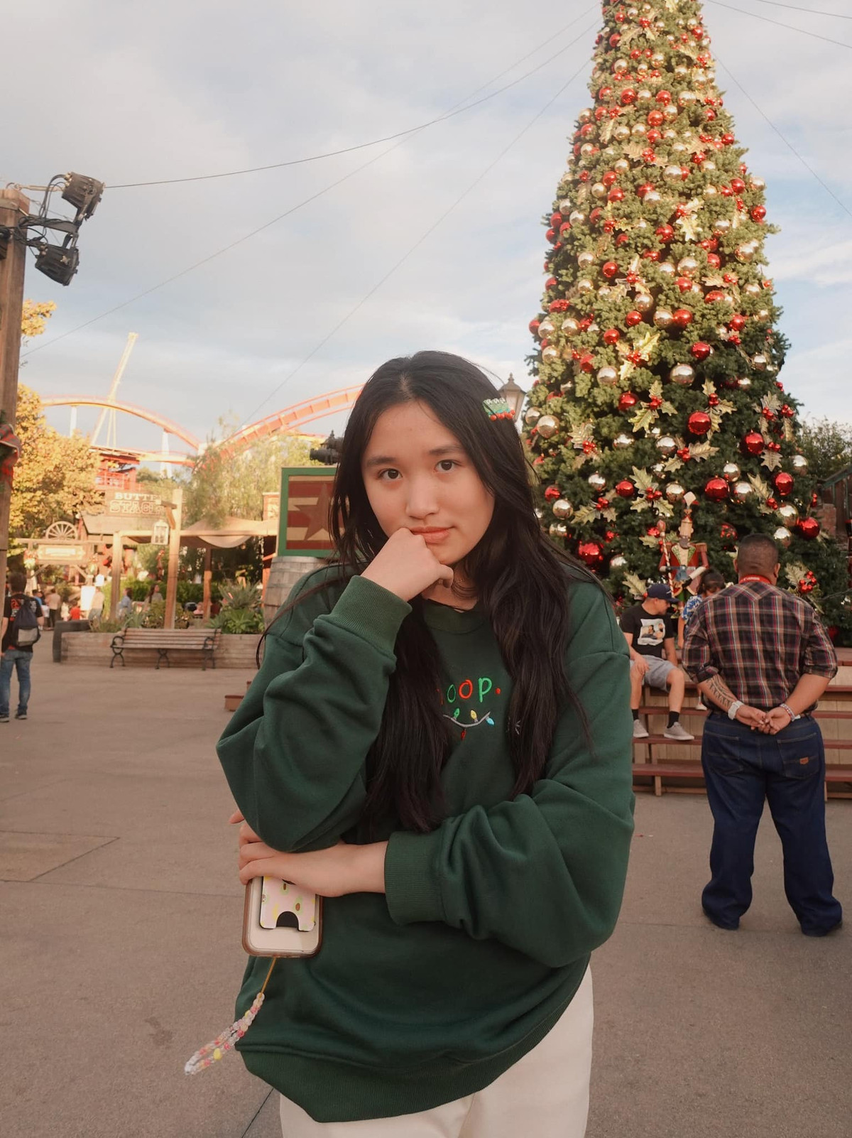 Các video của cô bạn chủ yếu chia sẻ về những hoạt động diễn ra trong cuộc sống thường ngày nhưng với phong cách vui tươi, trẻ trung Jenny Huỳnh nhận được sự yêu quý của đông đảo netizen.