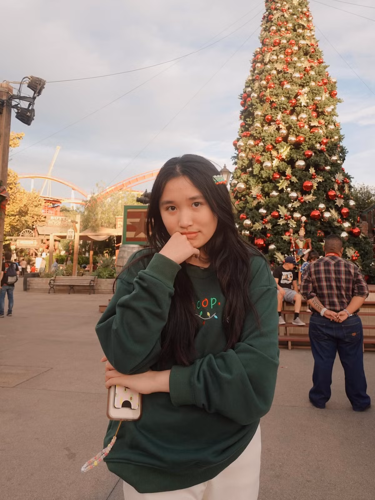 Các video của cô bạn chủ yếu chia sẻ về những hoạt động diễn ra trong cuộc sống thường ngày nhưng với phong cách vui tươi, trẻ trung Jenny Huỳnh nhận được sự yêu quý của đông đảo netizen.